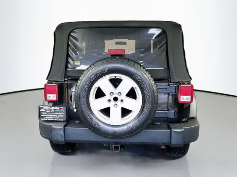 Used 2007 Jeep Wrangler X AWD/4WD image 6