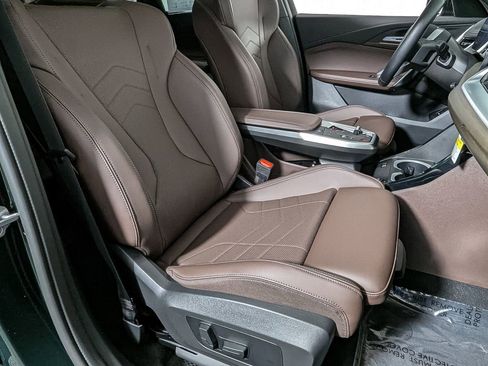 Used 2025 BMW X1 xDrive28i w/ Convenience Package image 25