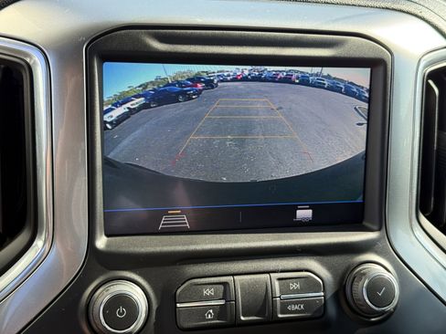 Used 2022 Chevrolet Silverado 1500 LT image 20