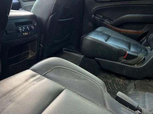 Used 2015 Chevrolet Tahoe LTZ AWD/4WD image 5