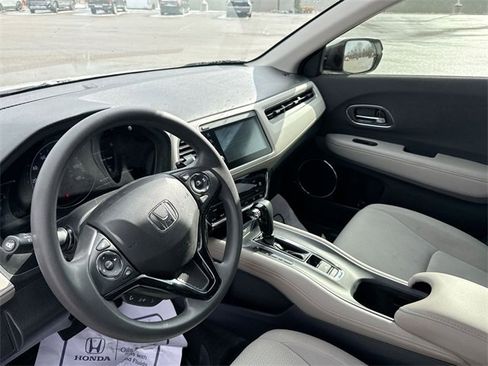 Used 2021 Honda HR-V EX image 21