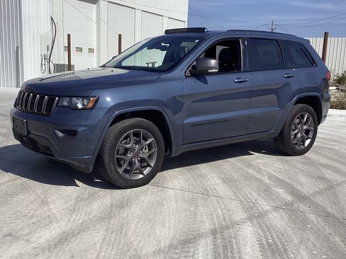 Used 2021 Jeep Grand Cherokee Limited w/ Quick Order Package 28K 80th AWD/4WD image 3
