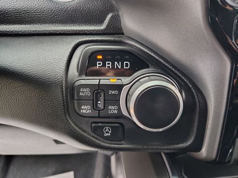 Certified 2025 RAM 1500 Big Horn image 29