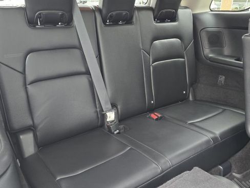 Used 2022 Nissan Pathfinder SL w/ SL Premium Package image 24