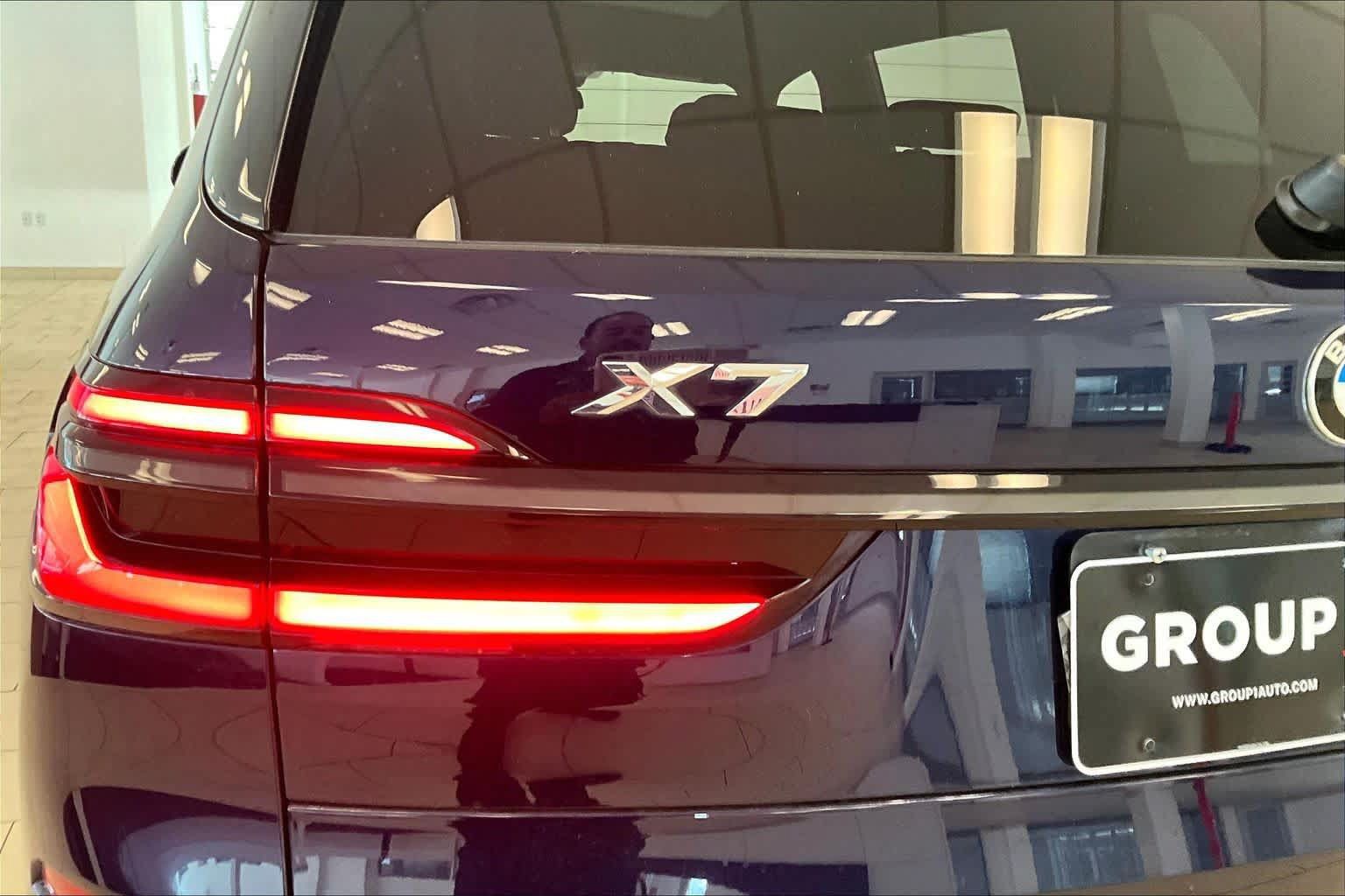 Used 2024 BMW X7 xDrive40i w/ M Sport Package AWD/4WD image 30