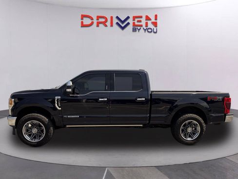 Used 2022 Ford F250 Platinum w/ FX4 Off-Road Package AWD/4WD image 7