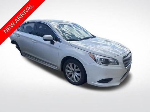 Used 2015 Subaru Legacy 2.5i Premium AWD/4WD image 1