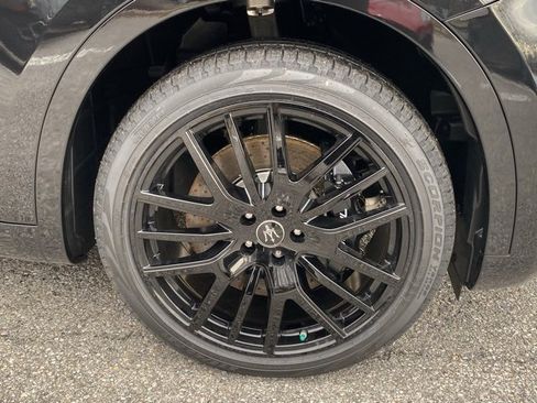 New 2024 Maserati Levante Modena Ultima image 10