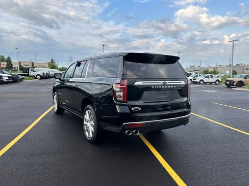 Used 2023 Chevrolet Suburban High Country AWD/4WD image 9