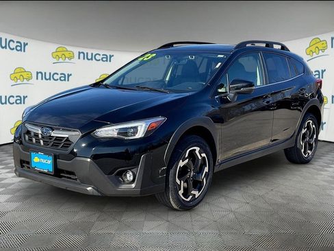 Used 2023 Subaru Crosstrek 2.5i Limited w/ Moonroof Package AWD/4WD image 3