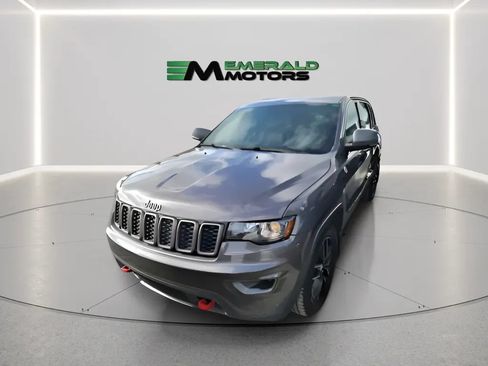 Used 2017 Jeep Grand Cherokee Trailhawk AWD/4WD image 1