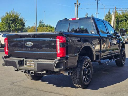 Used 2024 Ford F350 Lariat w/ Lariat Ultimate Package AWD/4WD image 5