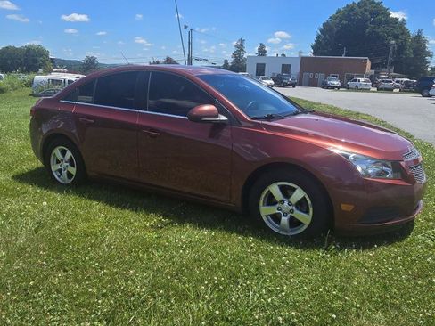 Used 2012 Chevrolet Cruze LT FWD image 9