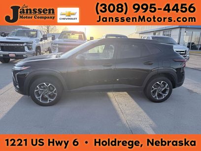 Used 2025 Chevrolet Trax LT