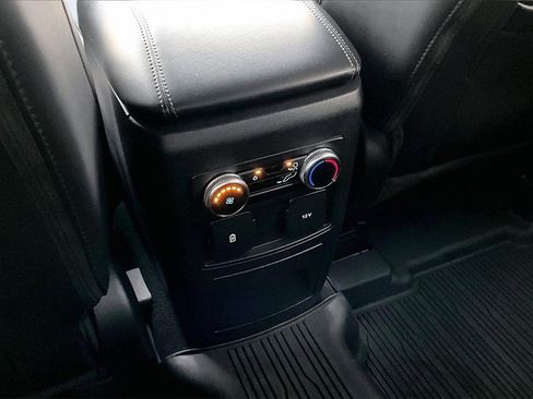 Used 2023 Ford Explorer XLT w/ Equipment Group 202A image 34