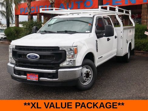 Used 2021 Ford F350 XL w/ Power Equipment Group RWD image 4