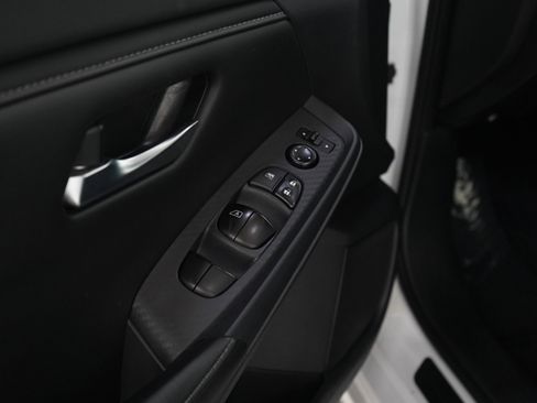 Used 2022 Nissan Sentra SV image 17