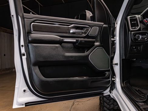 Used 2021 RAM 1500 Laramie image 30