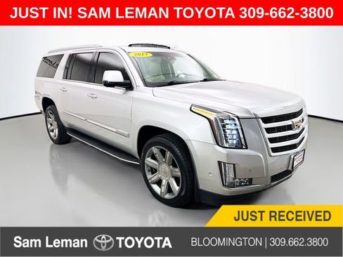 Used 2017 Cadillac Escalade ESV Luxury AWD/4WD image 1