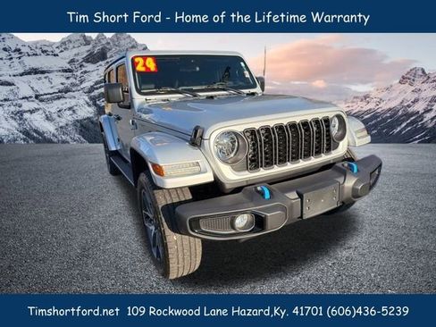 Used 2024 Jeep Wrangler Unlimited w/ Convenience Group image 3