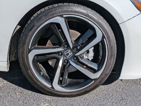 Used 2020 Honda Accord Sport image 11