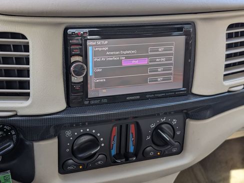 Used 2005 Chevrolet Impala SS w/ Preferred Equipment Group FWD image 15