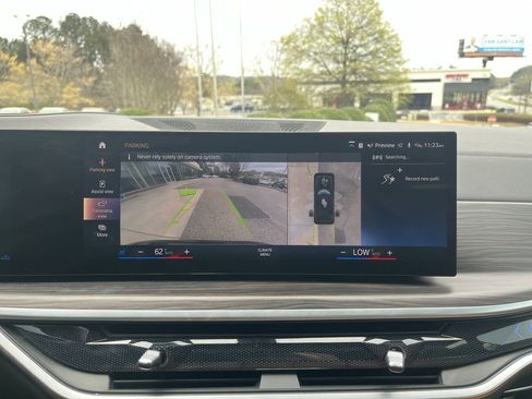 Certified 2023 BMW X7 xDrive40i w/ Executive Package image 25