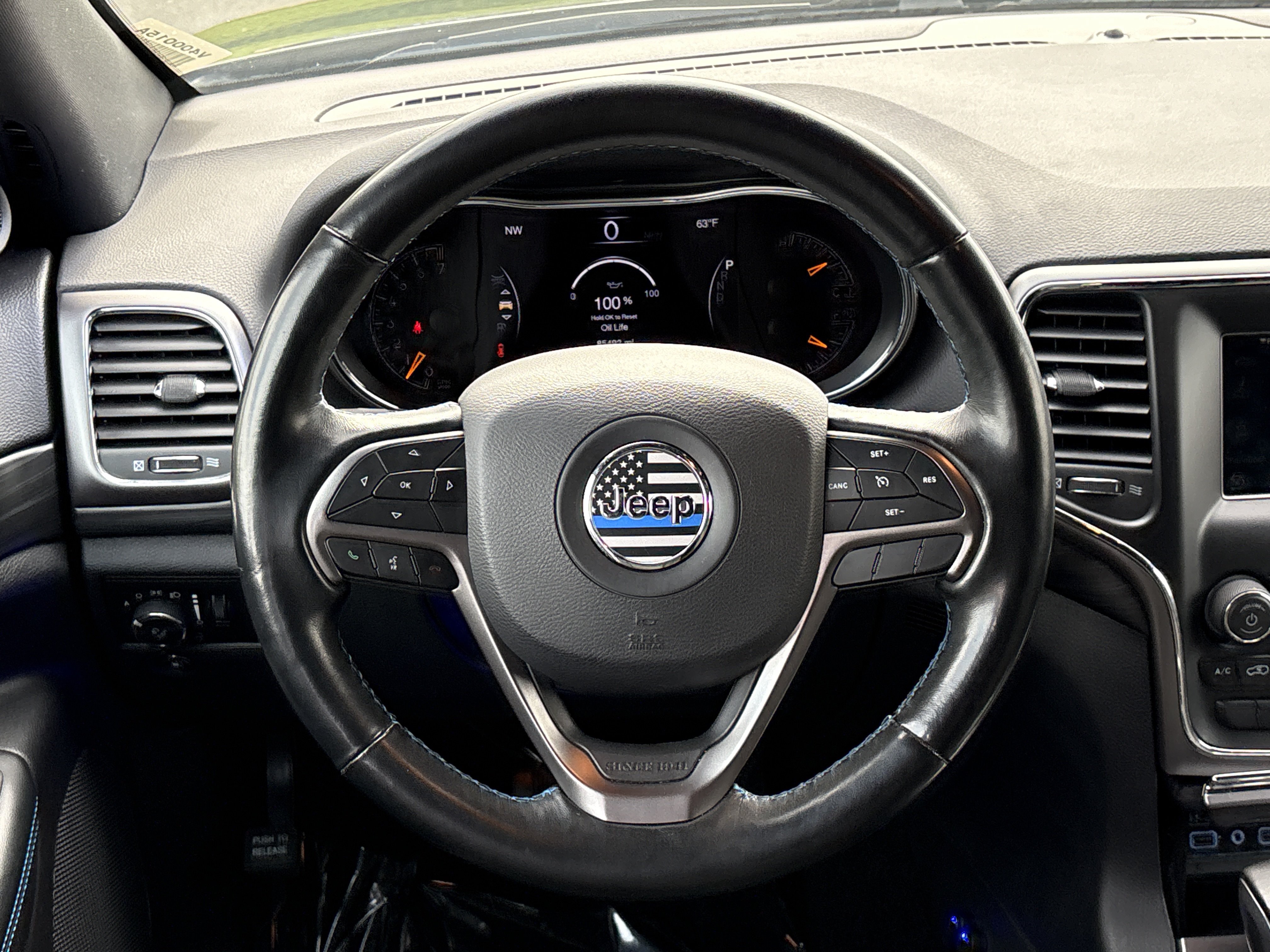 Used 2020 Jeep Grand Cherokee Laredo RWD image 21