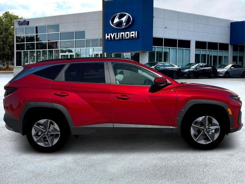 New 2026 Hyundai Tucson SEL AWD/4WD image 9