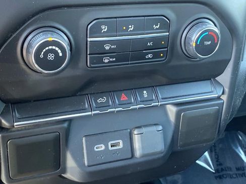 Used 2021 Chevrolet Silverado 1500 Custom AWD/4WD image 13