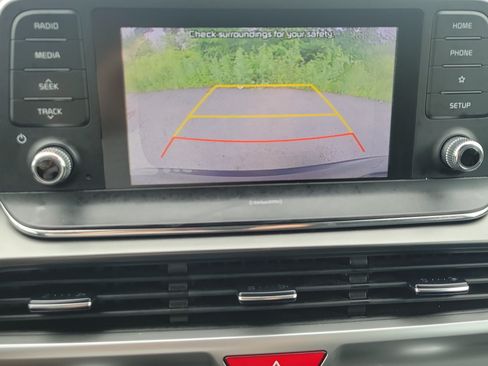 Used 2020 Kia Telluride LX FWD image 27