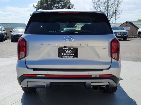 Used 2024 Hyundai Palisade SEL image 4