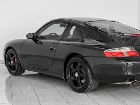 Used 2001 Porsche 911 Carrera 4 image 31
