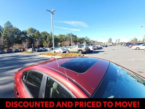 Used 2017 Subaru Impreza 2.0i Premium image 17