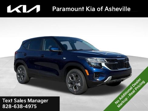 New 2026 Kia Seltos LX image 1