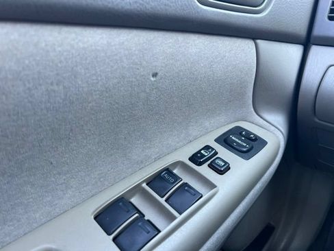 Used 2002 Toyota Camry SE FWD image 18