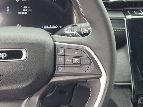 New 2025 Jeep Grand Cherokee L Limited image 31