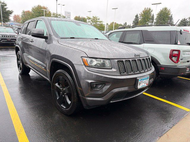 Used 2015 Jeep Grand Cherokee Altitude AWD/4WD image 1