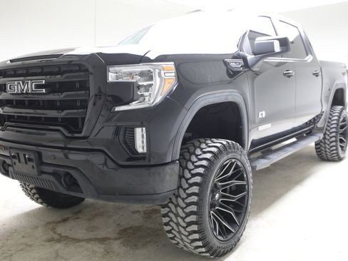 Used 2022 GMC Sierra 1500 Elevation AWD/4WD image 1