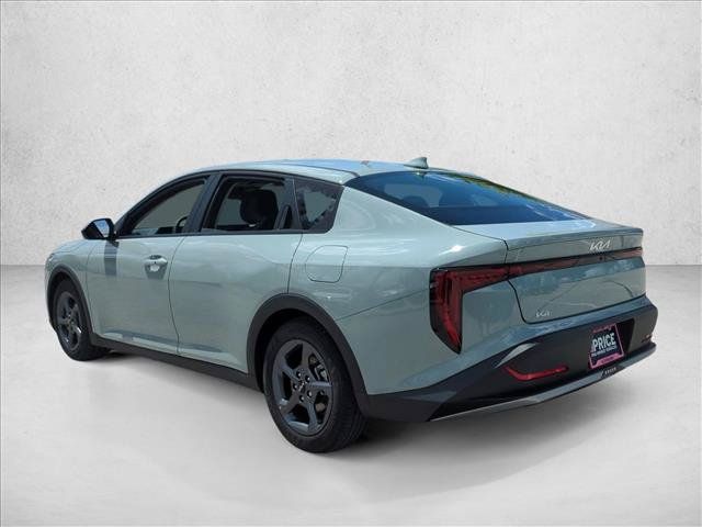 Used 2025 Kia K4 FWD image 8