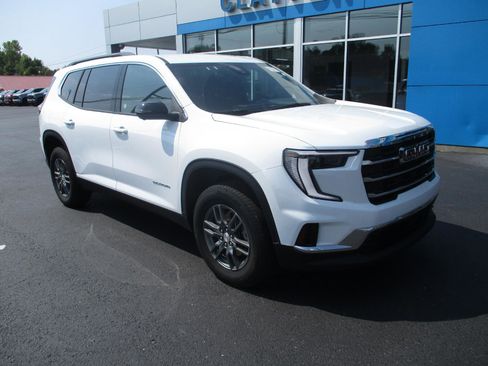 Used 2025 GMC Acadia Elevation image 5