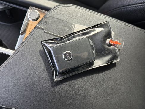 Certified 2023 Volvo XC90 B6 Plus w/ Protection Package Premier image 38