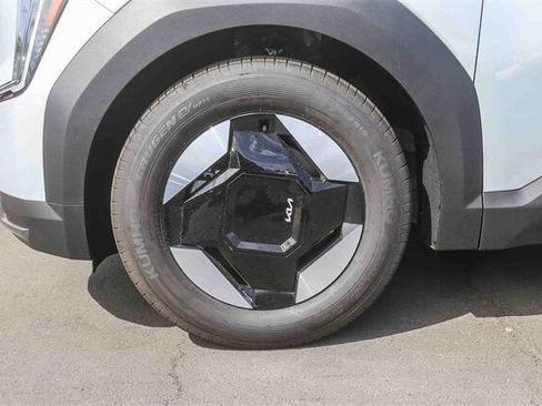 New 2026 Kia EV9 Light image 11