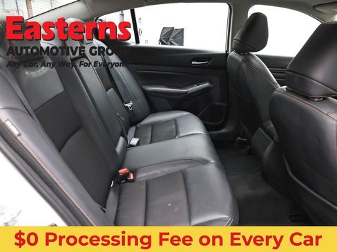 Used 2022 Nissan Altima 2.0 SR FWD image 23