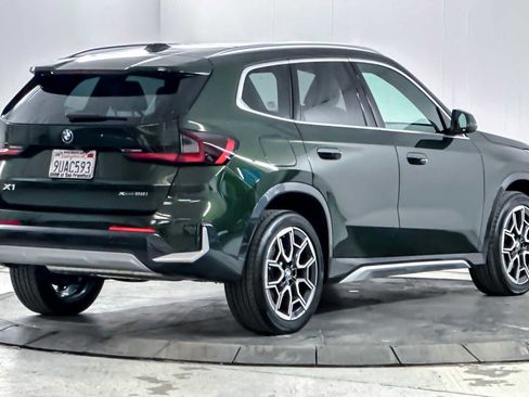 Used 2025 BMW X1 xDrive28i w/ Premium Package image 2