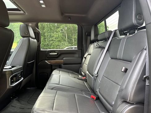 Used 2022 Chevrolet Silverado 2500 High Country AWD/4WD image 19