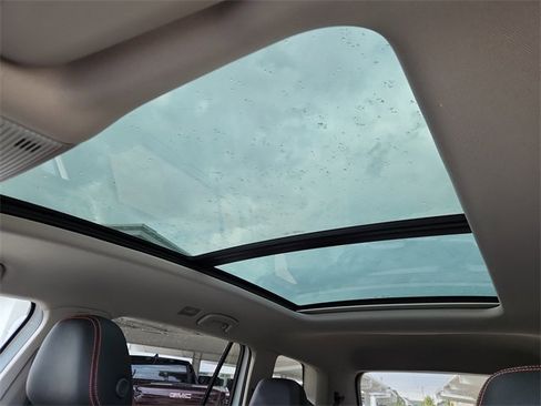 New 2026 Volkswagen Atlas Peak Edition image 17