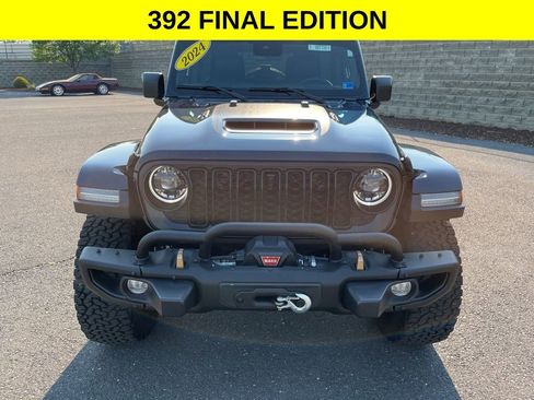 Used 2024 Jeep Wrangler Unlimited Rubicon 392 AWD/4WD image 4