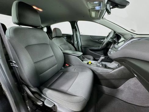 Used 2019 Chevrolet Malibu LT FWD image 28