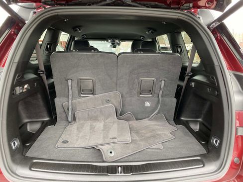 Certified 2025 Jeep Grand Cherokee L Laredo image 5